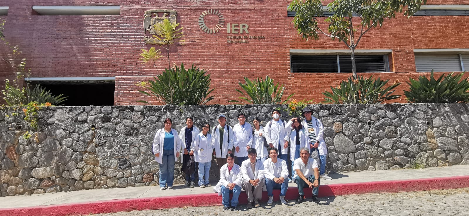REALIZAN ALUMNOS DE LA UTEZ VISITA AL INSTITUTO DE ENERGÍAS RENOVABLES DE LA UNAM
